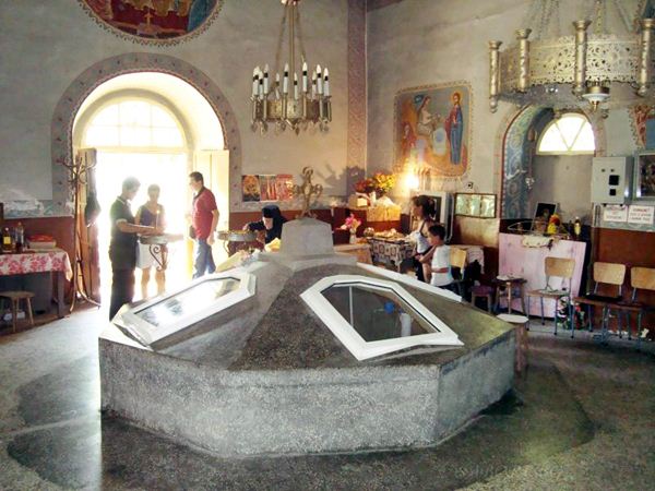 Sveta Marina aqzmo