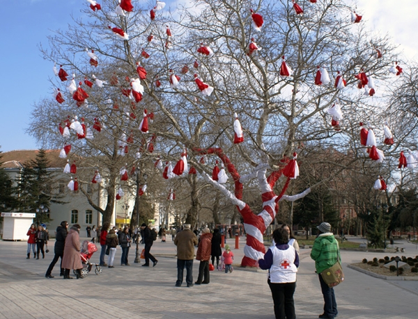 Baba Marta Narodna prikazka Cveti Pletivo