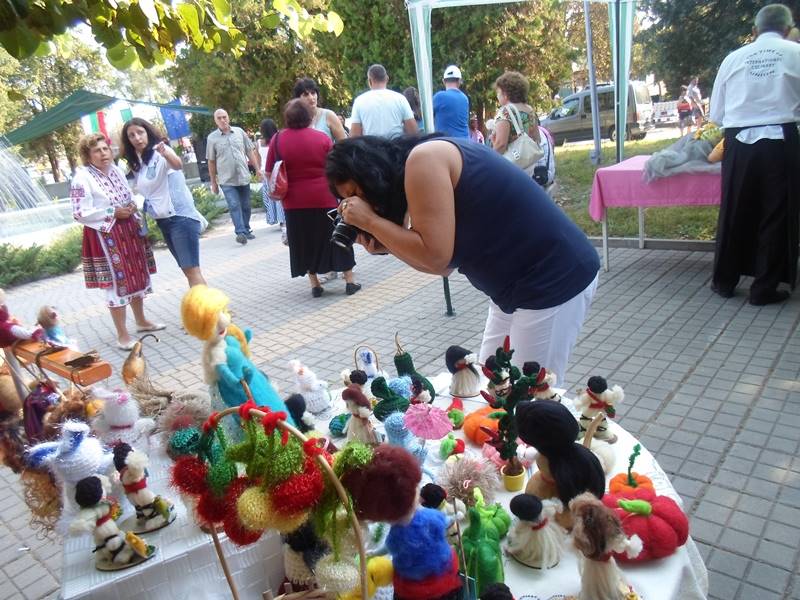 26 8 18 karving julinitca paparatci 1